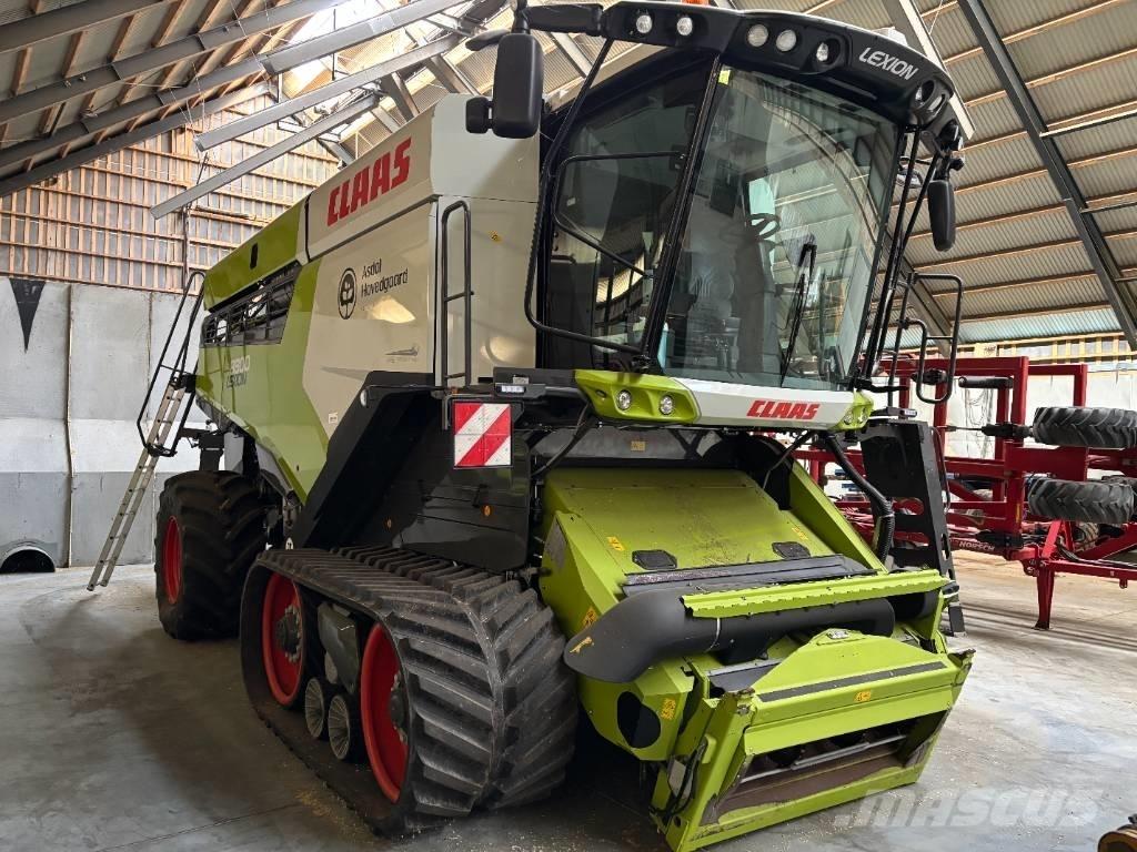 CLAAS LEXION 8800 TT 콤바인 수확기