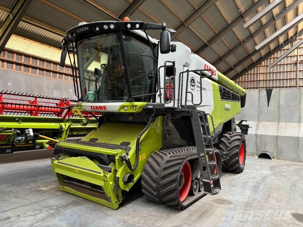 CLAAS LEXION 8800 TT 콤바인 수확기
