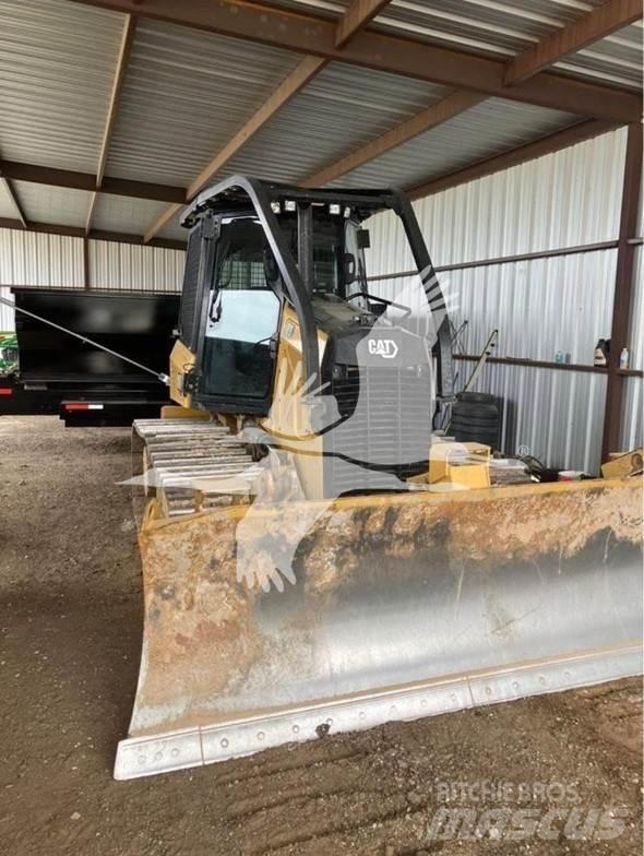 CAT D3 크롤러 도저