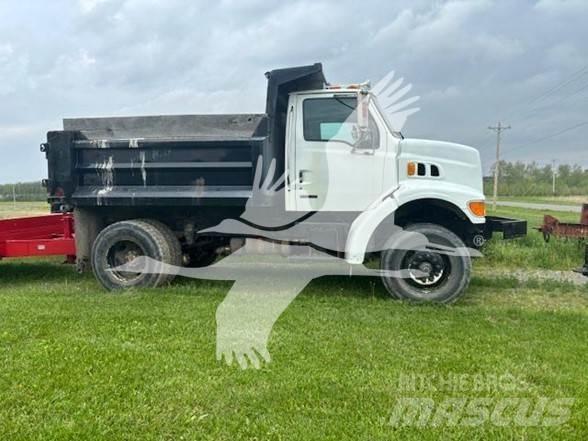 Sterling L7500 덤프 트럭