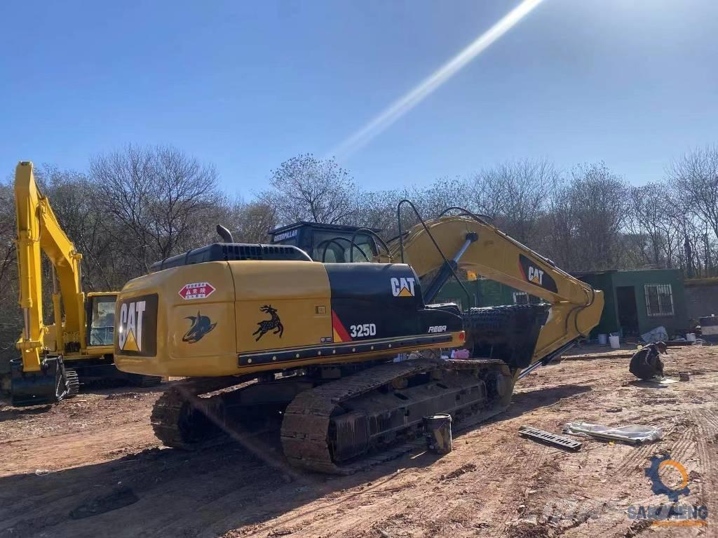 CAT 325 D 대형 굴삭기 29톤 이상