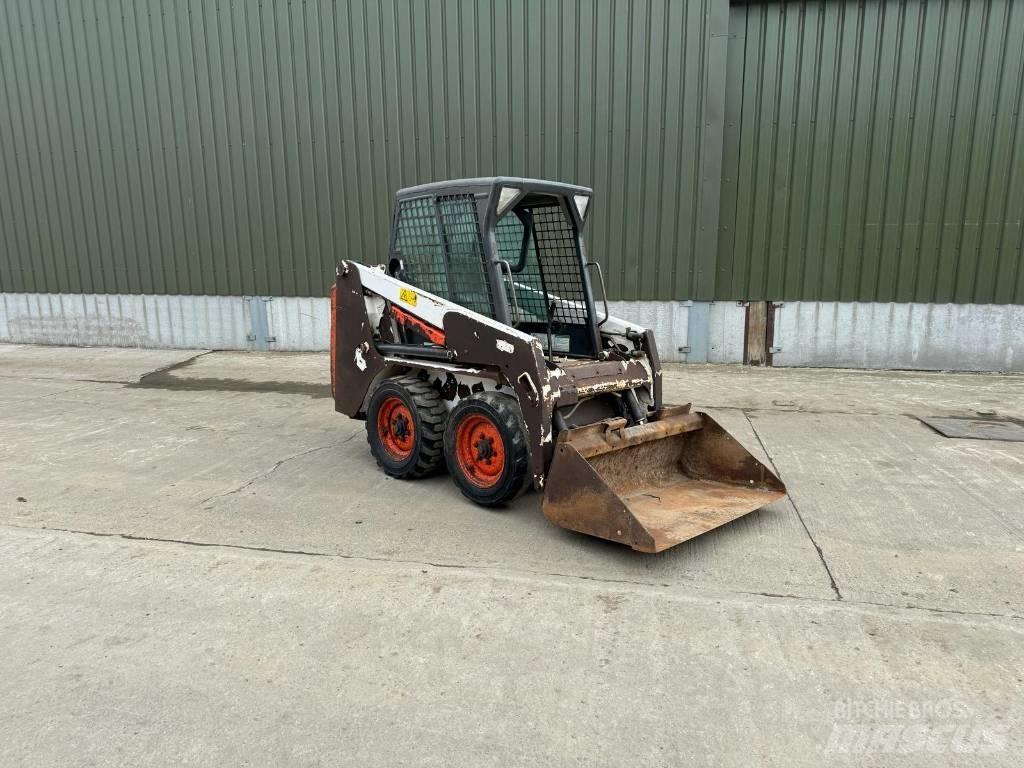 Bobcat S 100  스키드로더