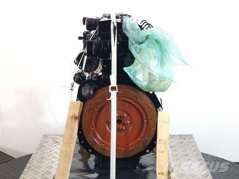 Perkins 404D-22 엔진