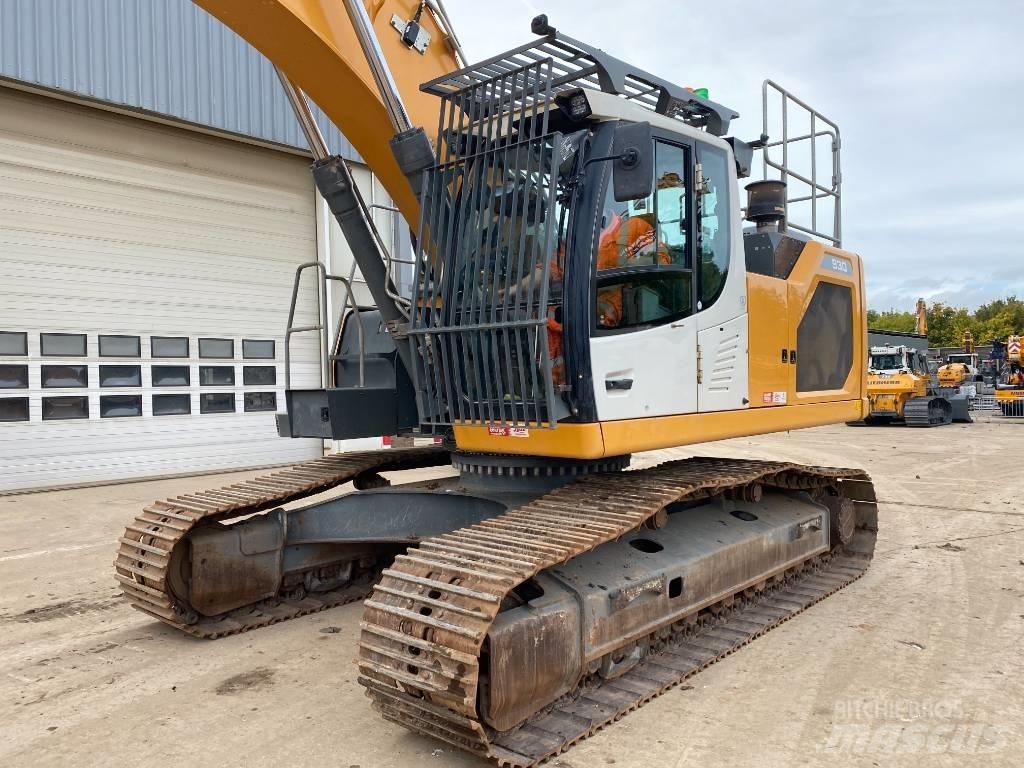 Liebherr R 930 대형 굴삭기 29톤 이상