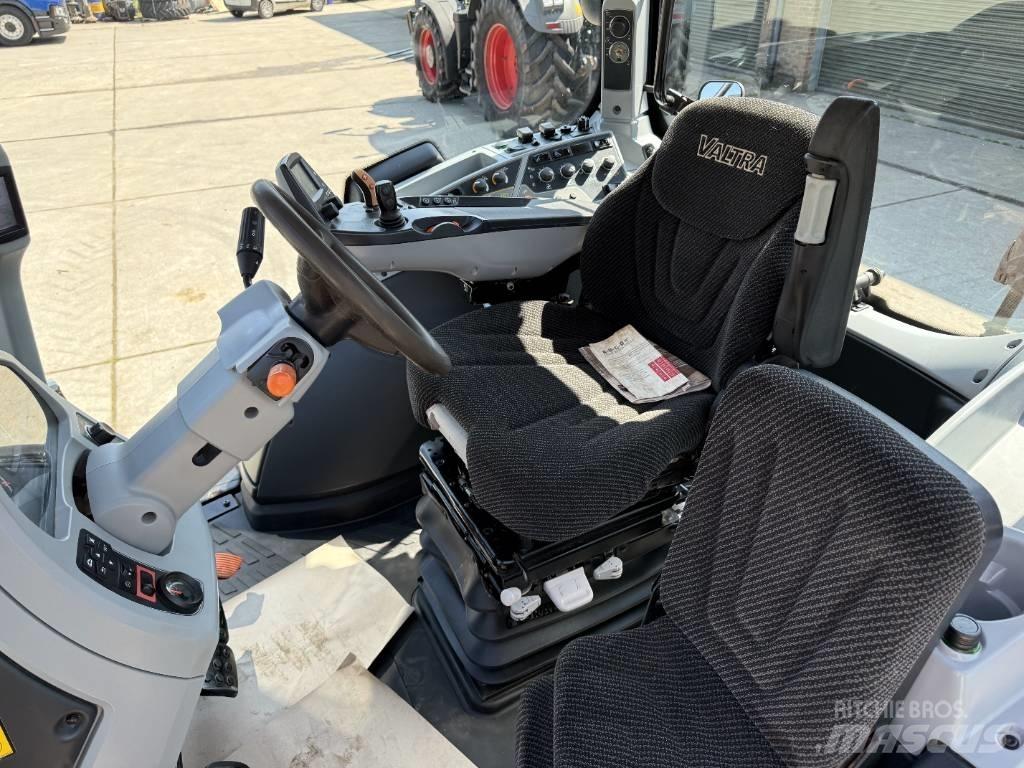 Valtra T174 Direct 트랙터