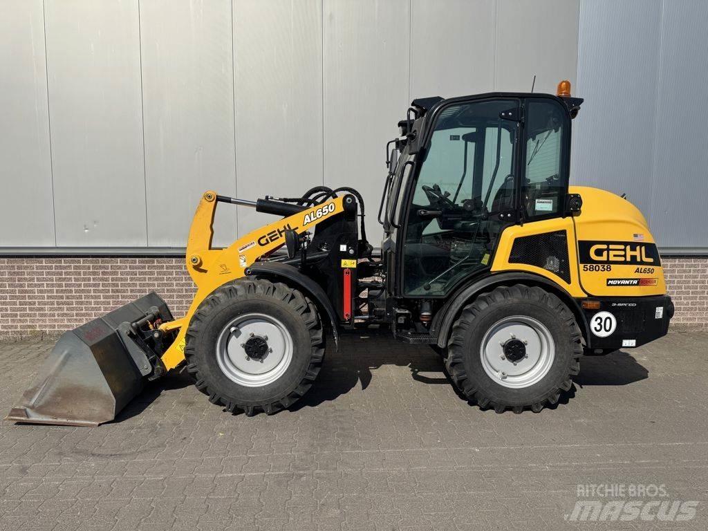 Gehl AL650  휠로우더