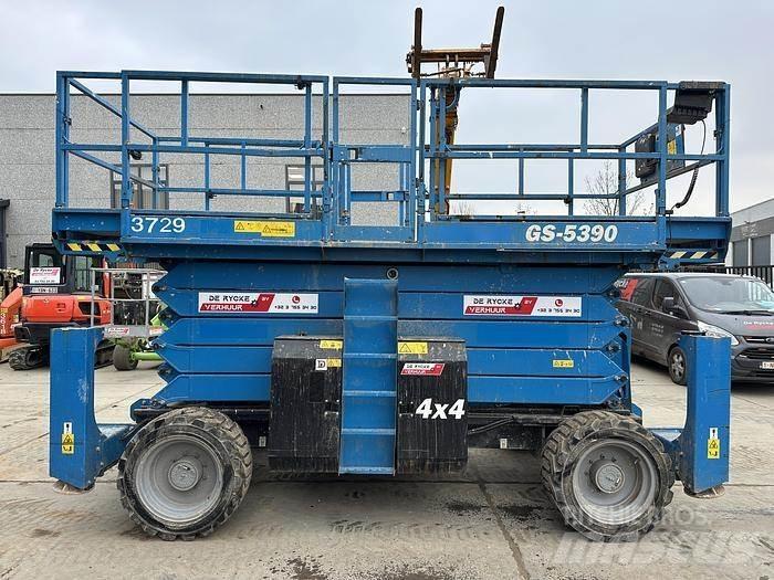 Genie GS5390 RT 가위형 리프트