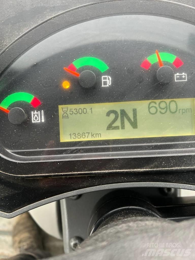 CAT 906 M  휠로우더