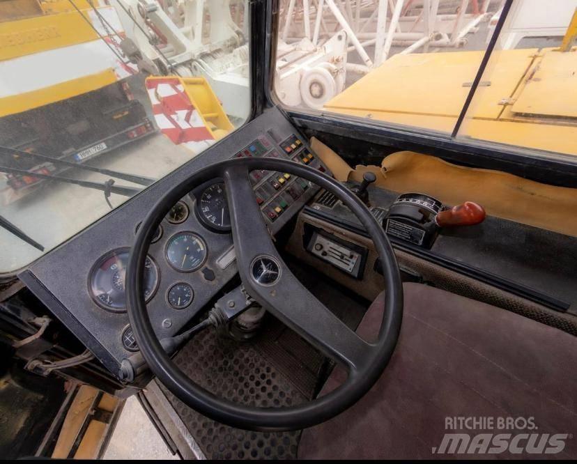 Liebherr LTM 1035 A/T 크레인