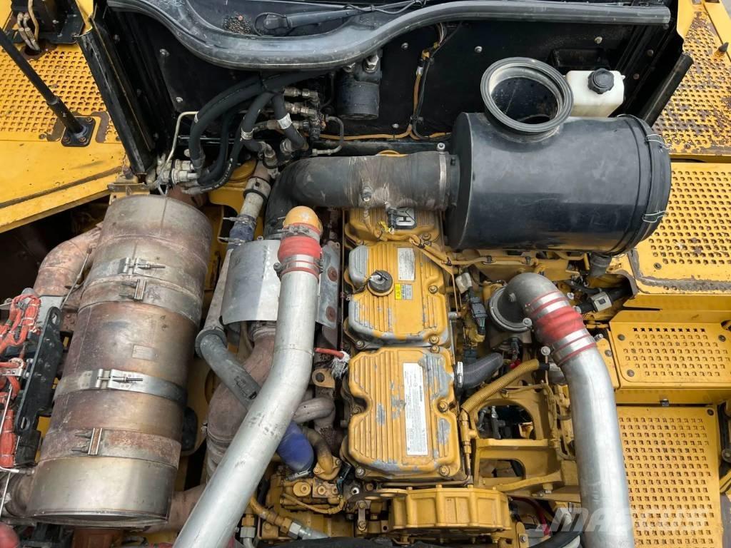 CAT 735 | 735B 연결식 홀러