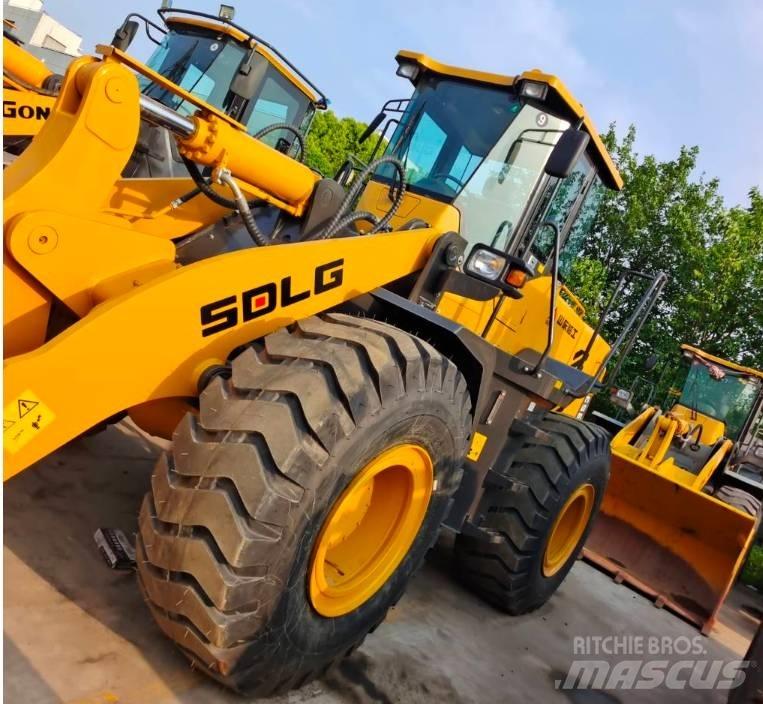 SDLG LG 953  휠로우더