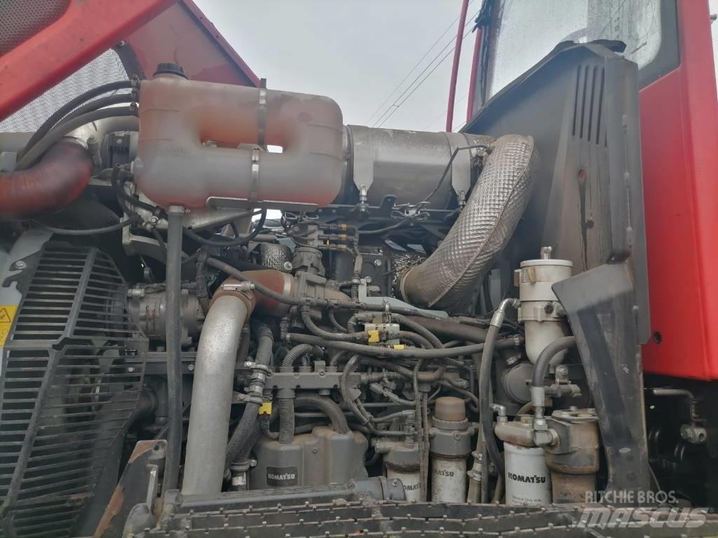 Komatsu 875 원목 포워더