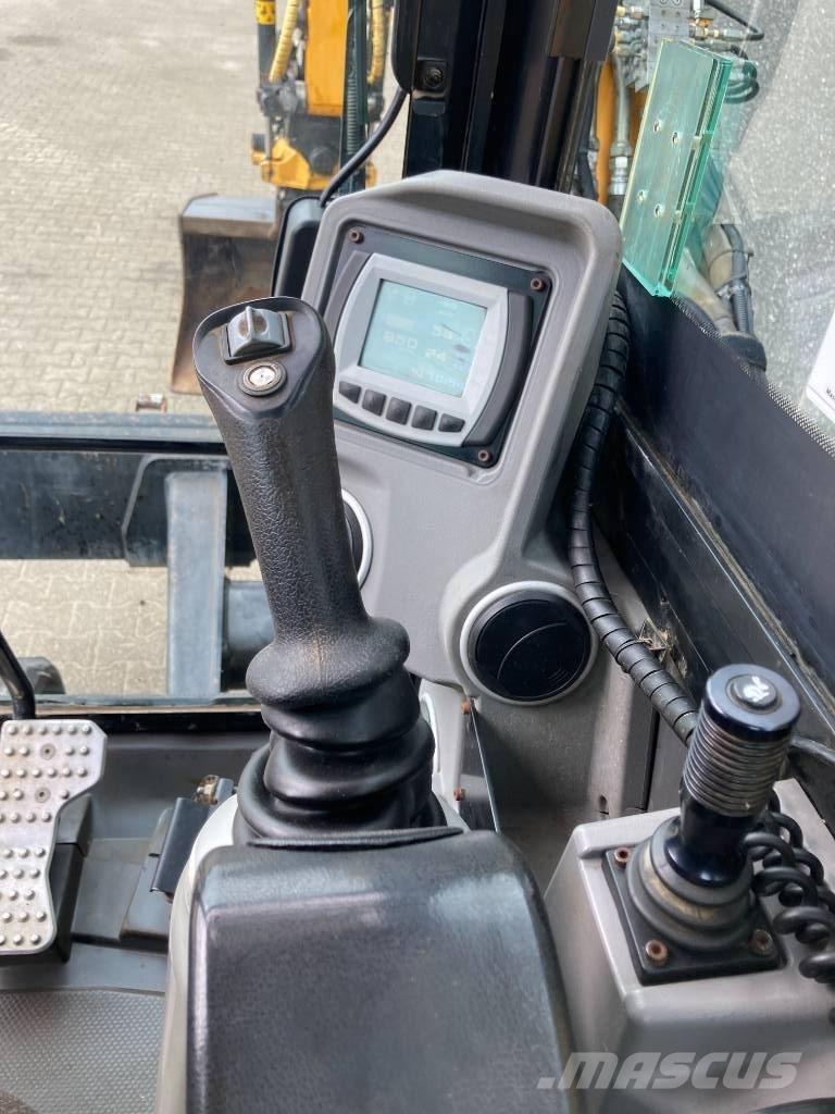 JCB 86 C-1 eco 중형굴삭기 7톤-28톤