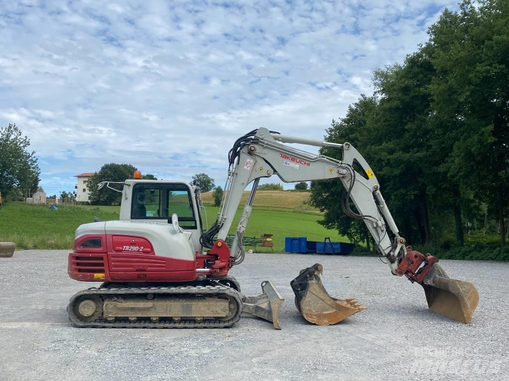 Takeuchi TB290 중형굴삭기 7톤-28톤