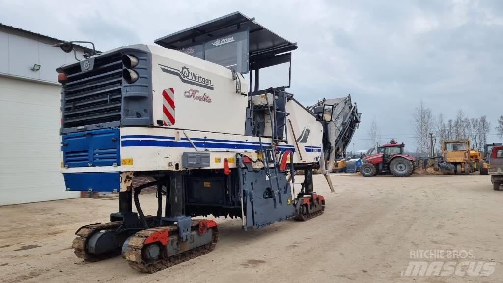Wirtgen W210 아스팔트 콜드 밀링 기계
