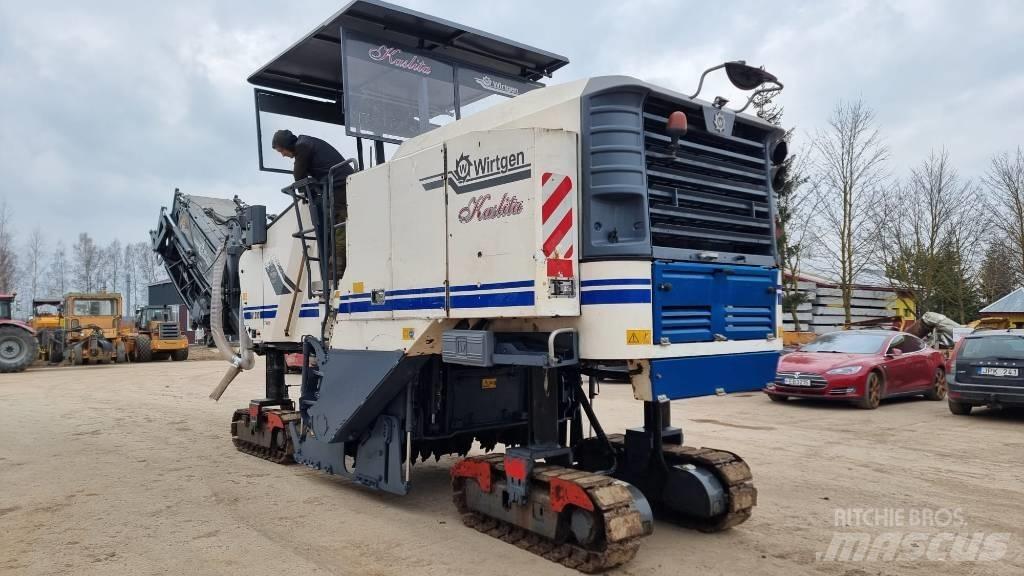 Wirtgen W210 아스팔트 콜드 밀링 기계