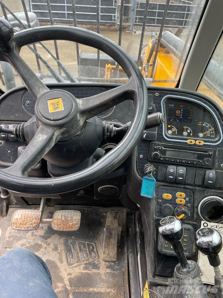 JCB 535 V 140 텔러 핸들러