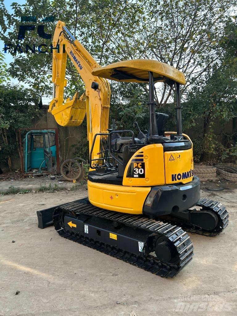Komatsu PC30mr 소형 굴삭기 7톤 미만