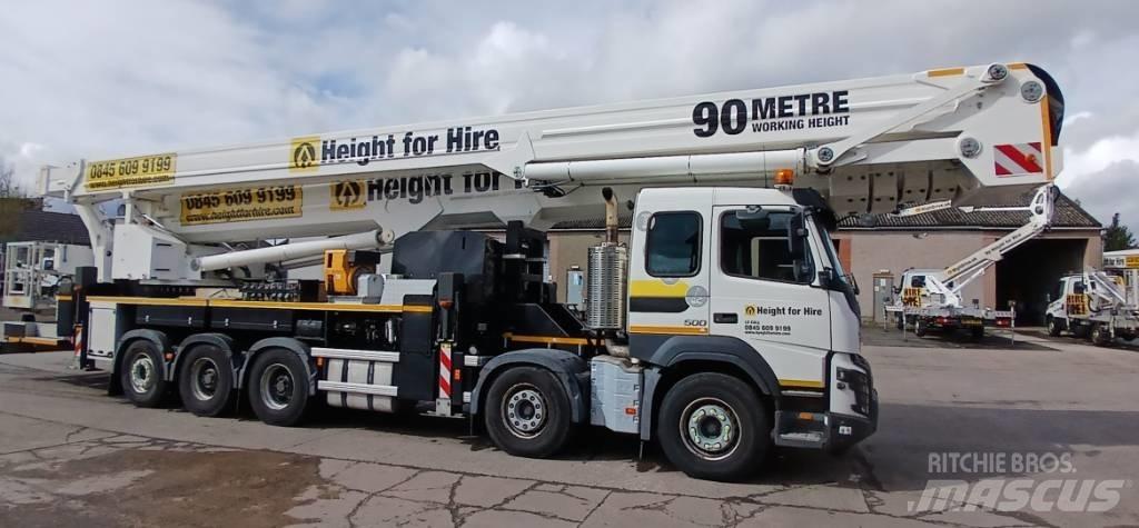 Bronto S90 HLA-X 트럭 탑재 고소작업대