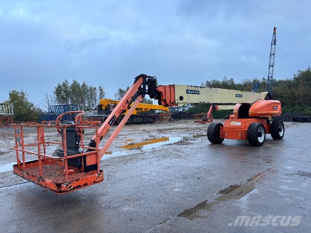 JLG 1350 SJP 견인식 전동이동 리프트