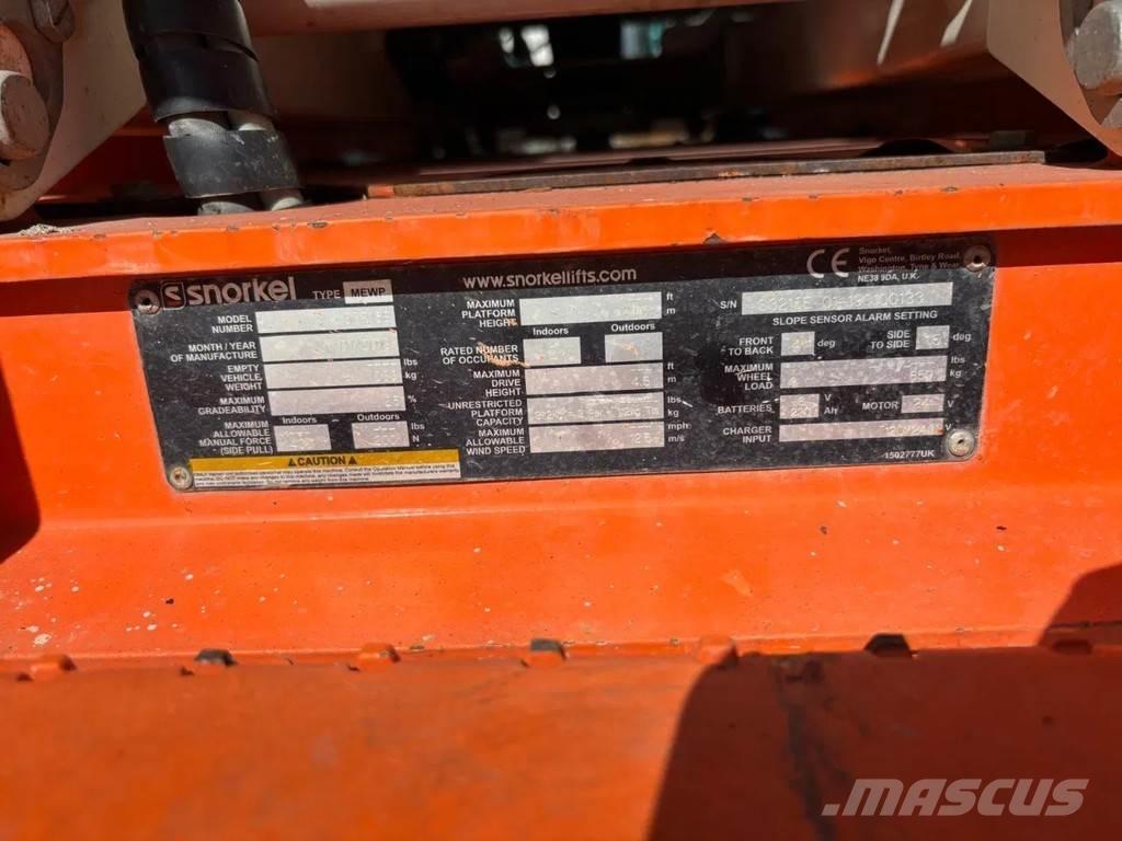 Snorkel S3215E 가위형 리프트