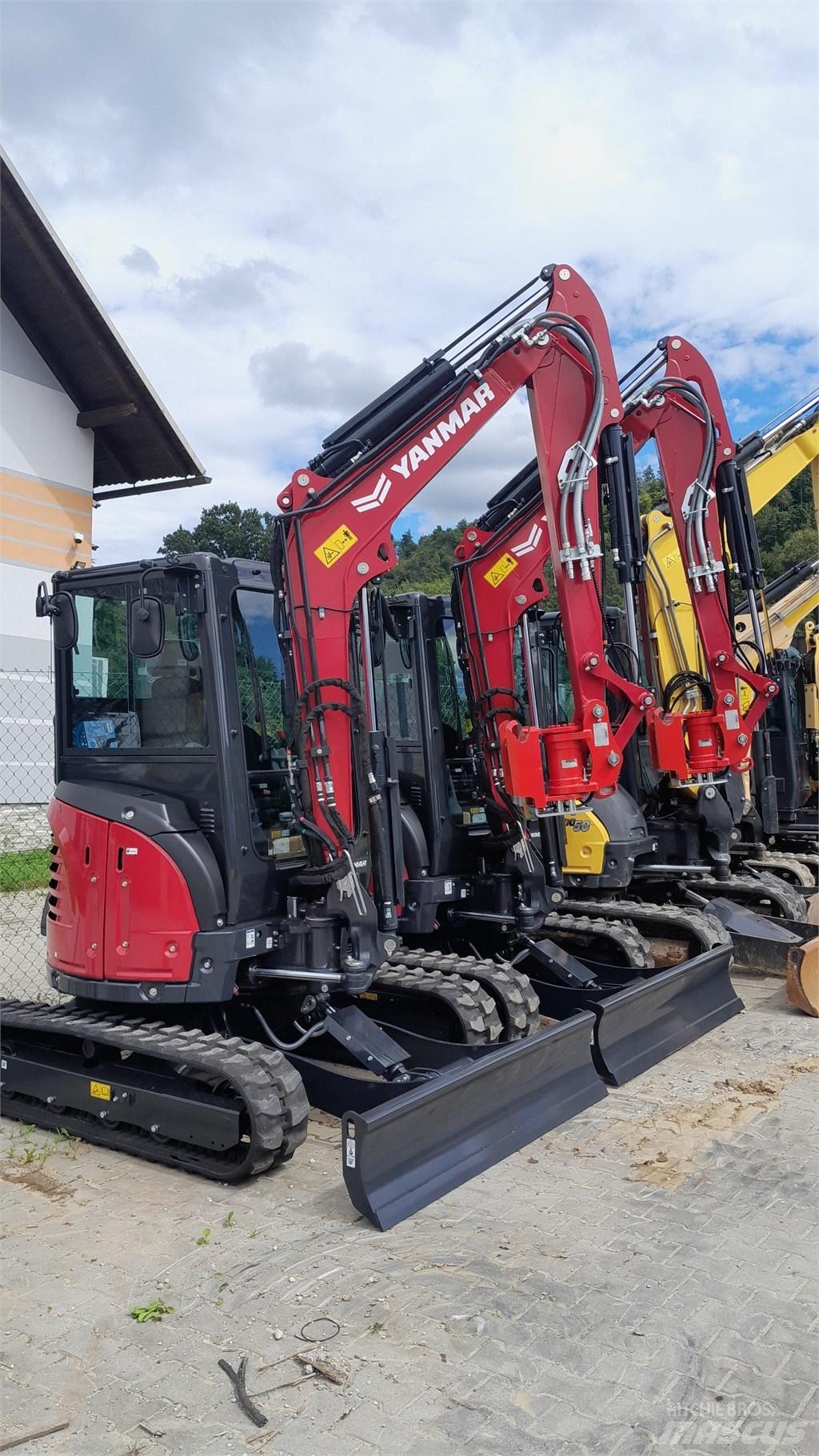 Yanmar Vio 38 소형 굴삭기 7톤 미만