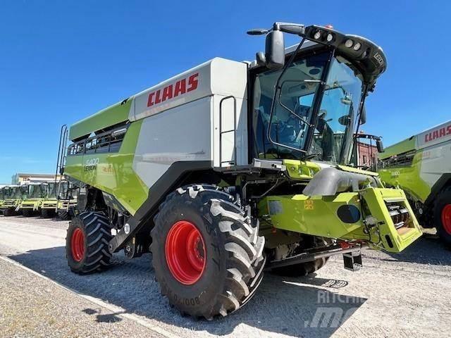CLAAS LEXION 5400 콤바인 수확기