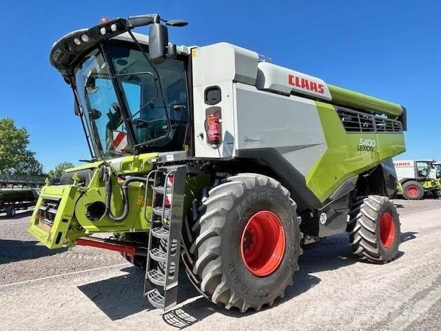 CLAAS LEXION 5400 콤바인 수확기