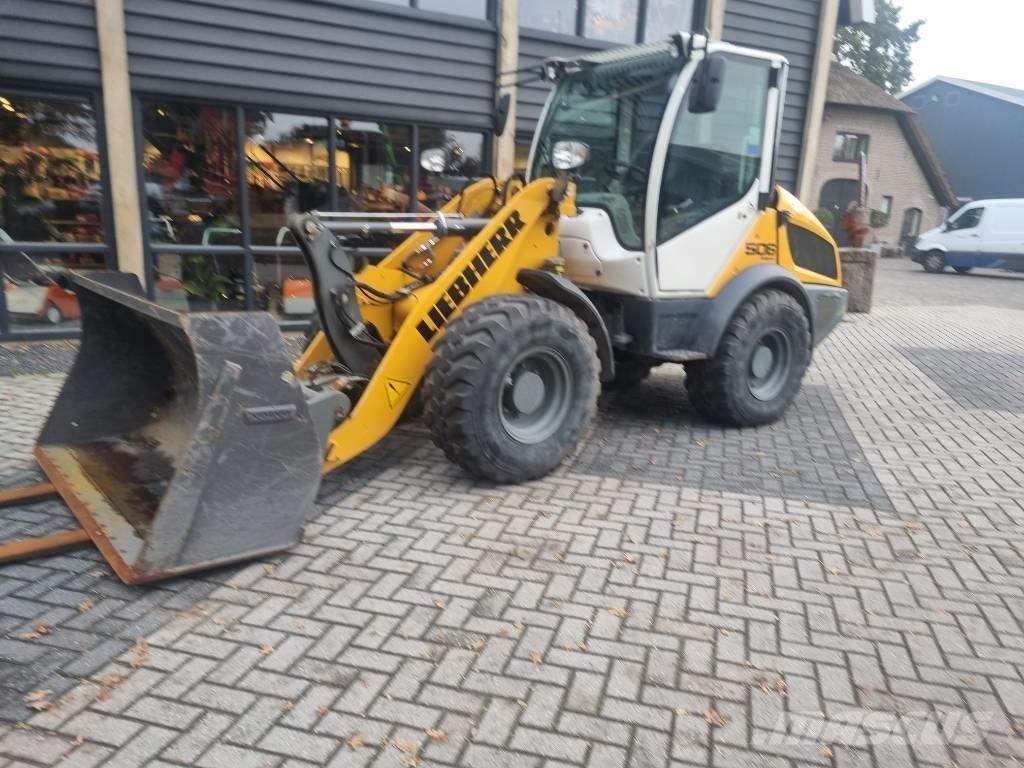 Liebherr l506c  휠로우더