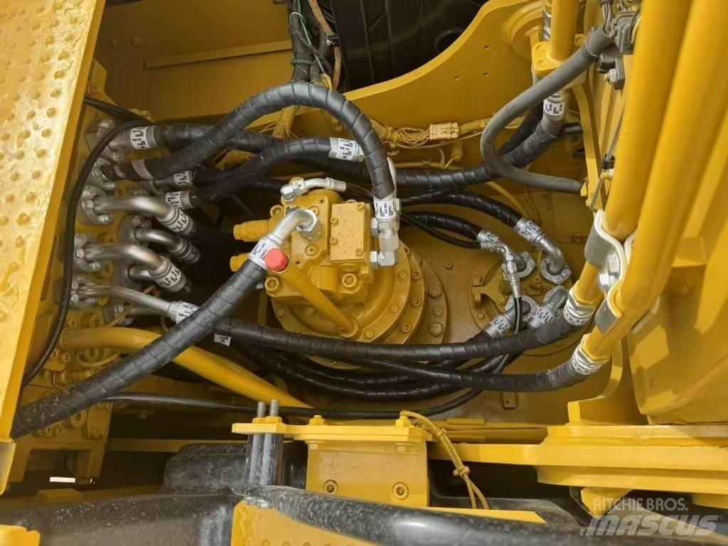 CAT 323GC 대형 굴삭기 29톤 이상
