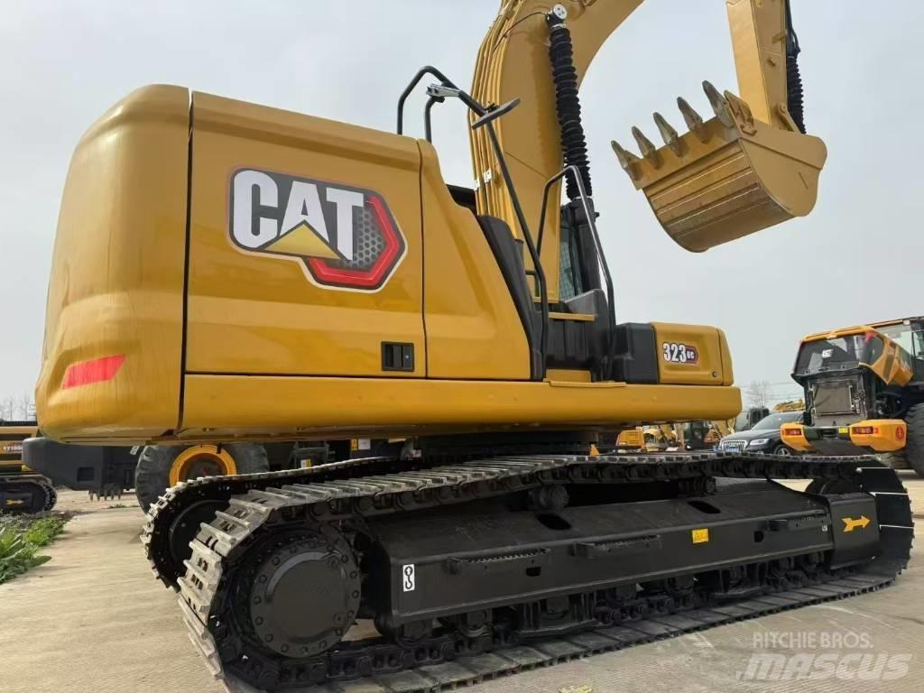 CAT 323GC 대형 굴삭기 29톤 이상