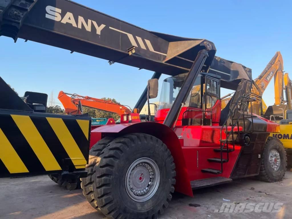 Sany SRSC 45 C30 리치 스태커