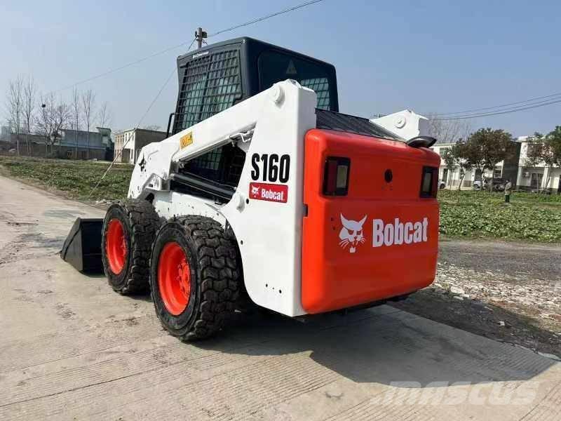 Bobcat S 160  스키드로더