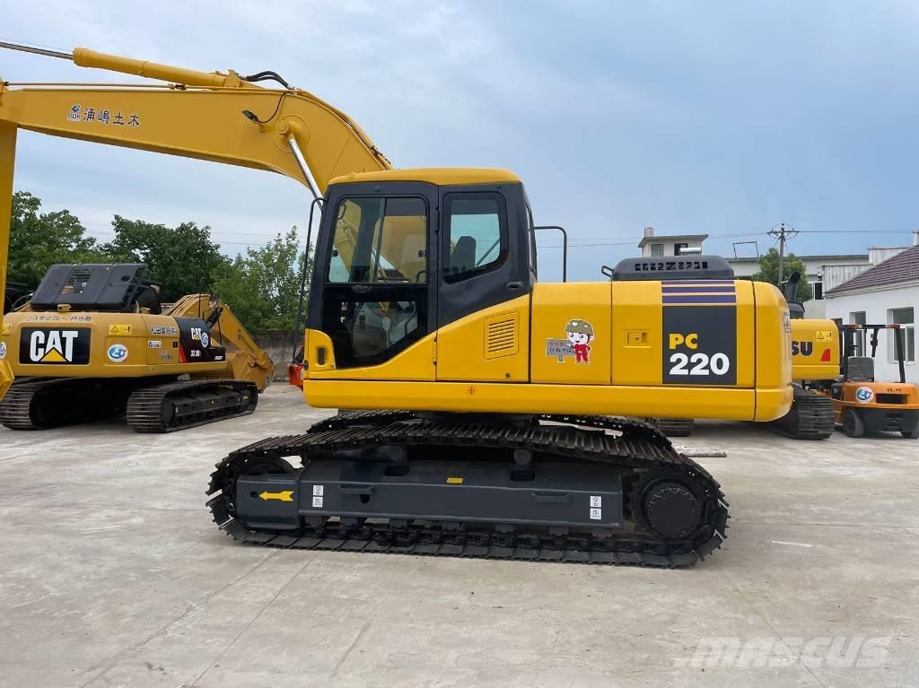 Komatsu pc220-7 대형 굴삭기 29톤 이상