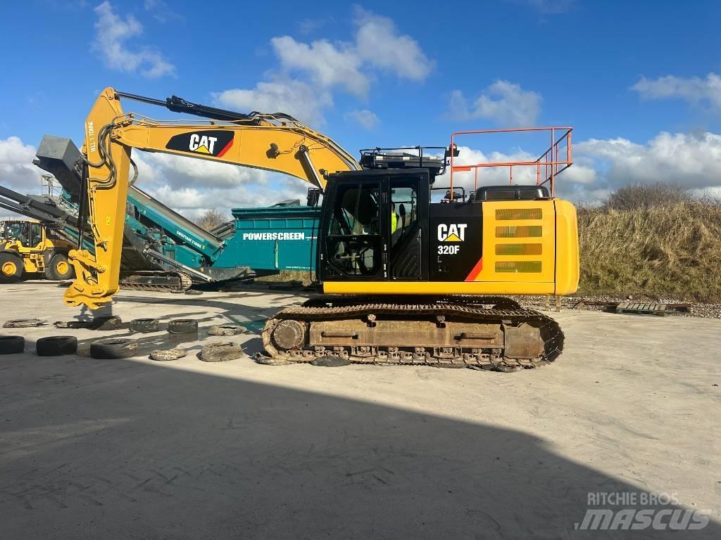 CAT 320FL 대형 굴삭기 29톤 이상