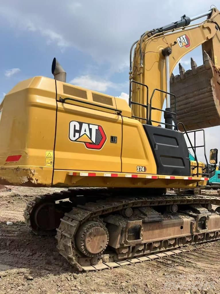 CAT 374 대형 굴삭기 29톤 이상