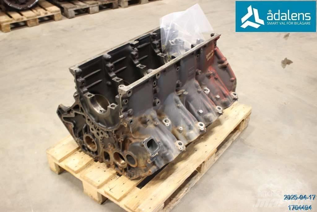 Scania R 650 엔진