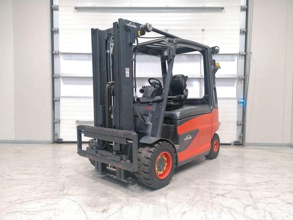 Linde E40HL-01/600 전동 지게차