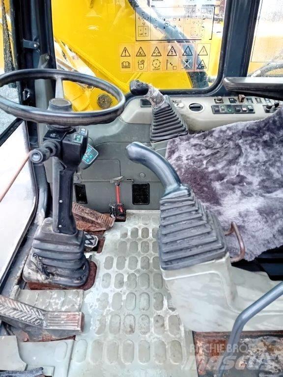 Komatsu PW 130ES-6K  휠 굴삭기