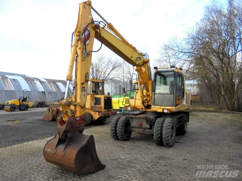 Komatsu PW 130ES-6K  휠 굴삭기