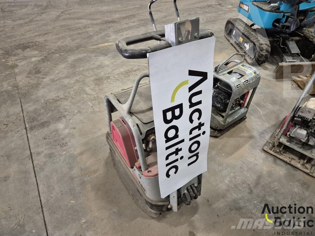 Swepac FB 160 진동롤러