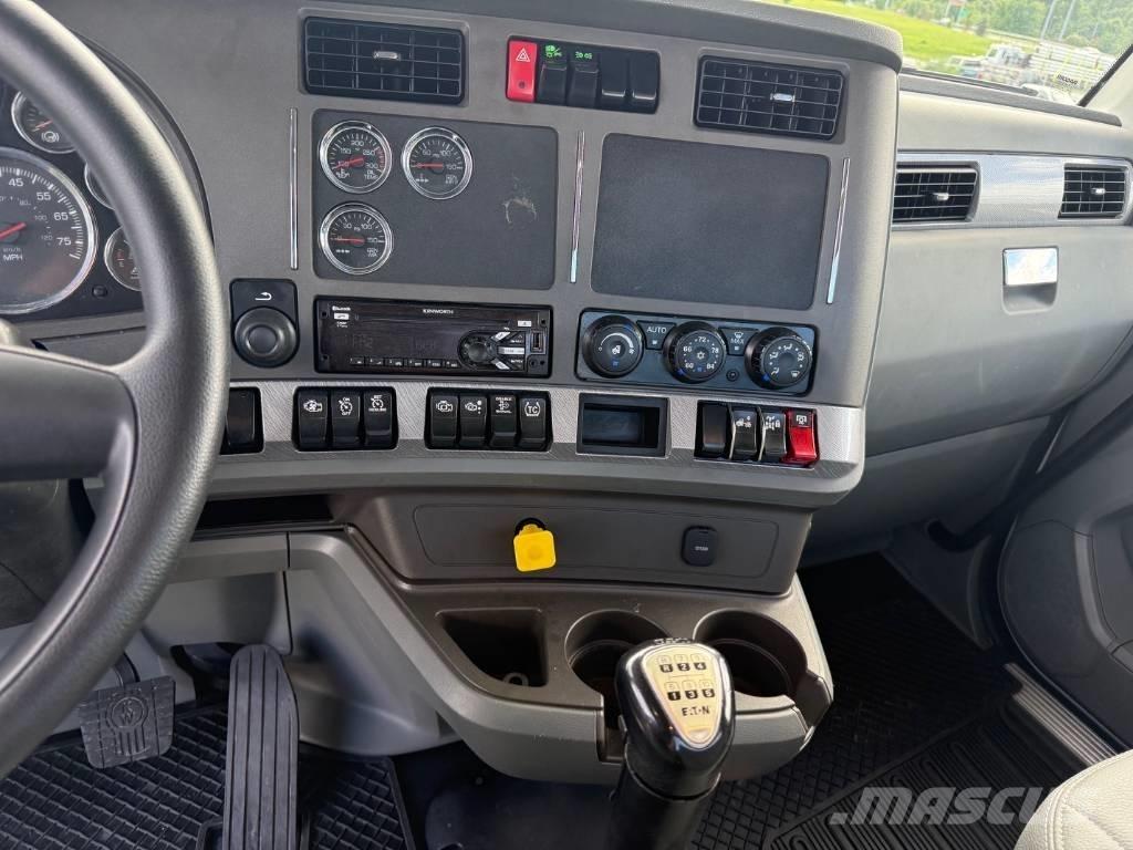 Kenworth T880 회수 차량