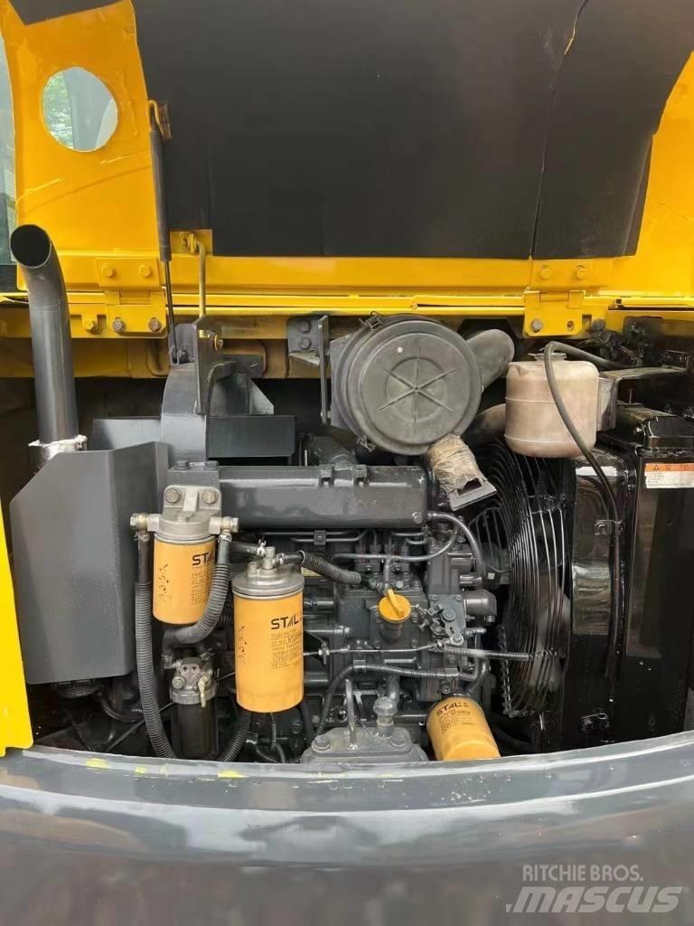 Komatsu PC 56-7 소형 굴삭기 7톤 미만