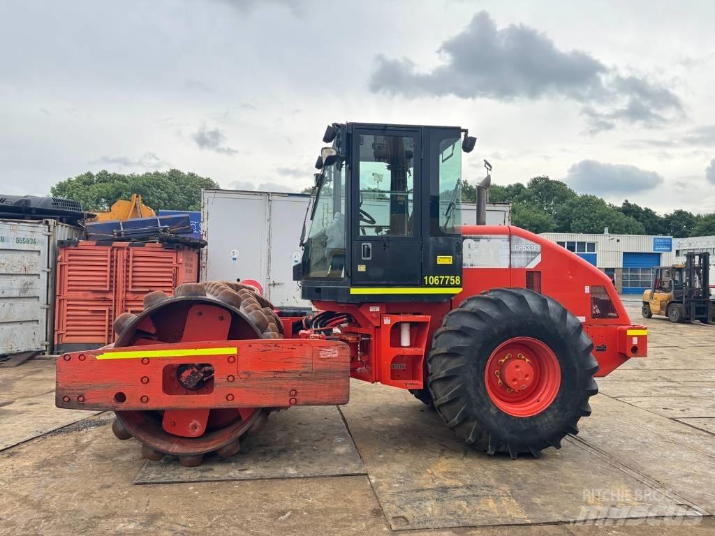 CAT CP 533 E 싱글 드럼 롤러