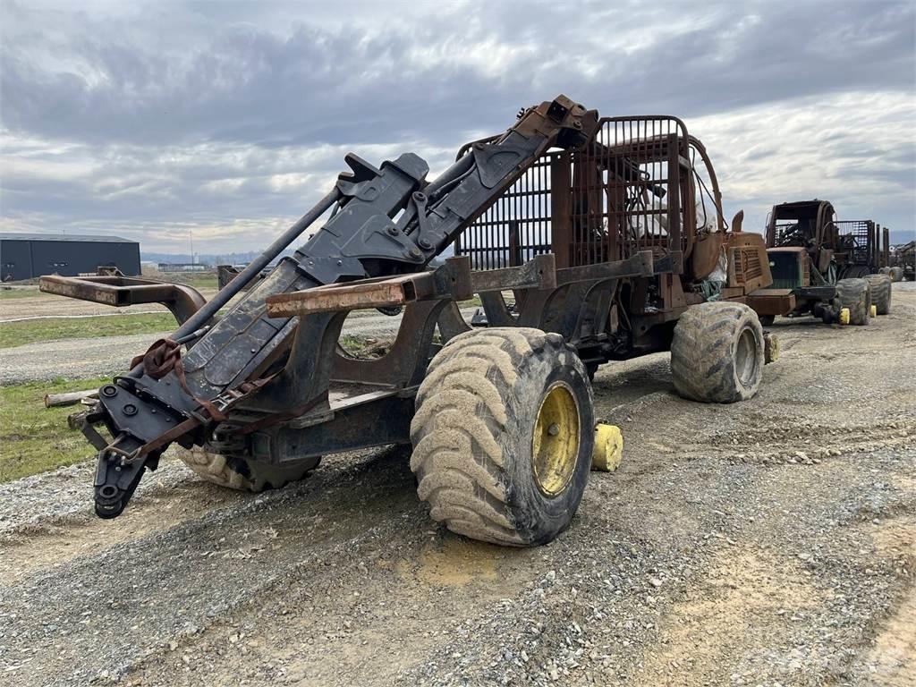 John Deere 1210E 원목 포워더