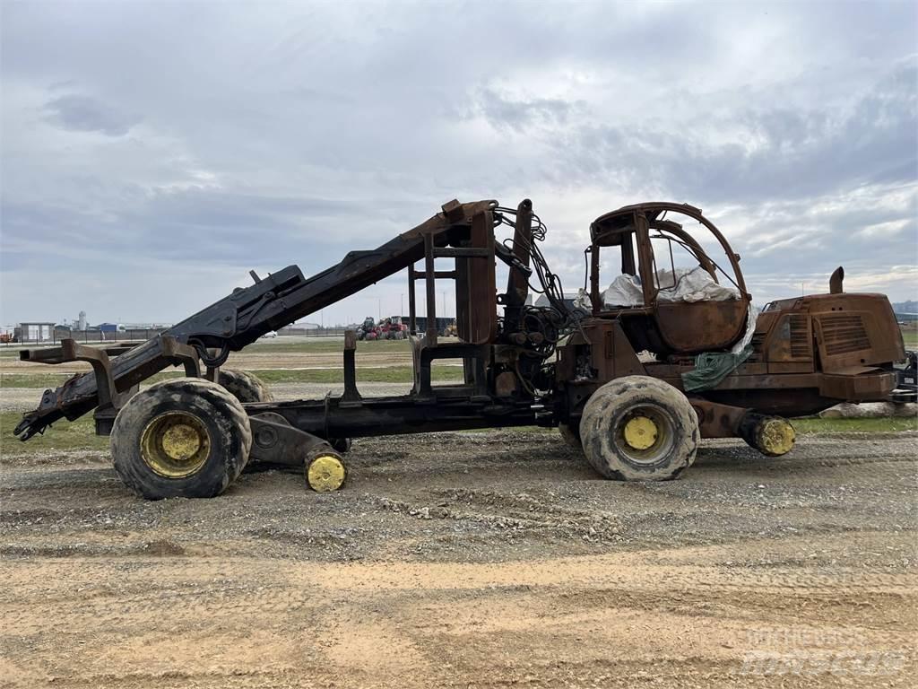 John Deere 1210E 원목 포워더