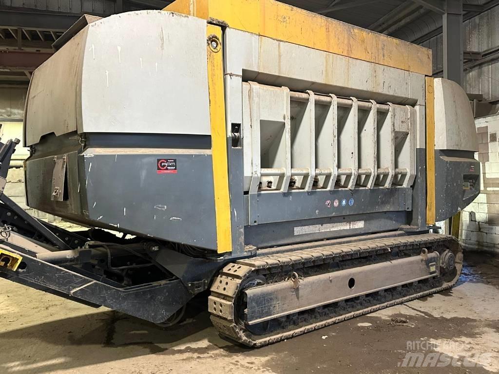 Untha XR3000C 폐기물 분쇄기