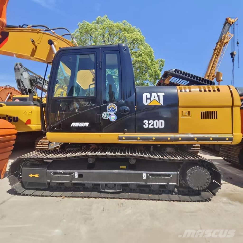 CAT 320 D 대형 굴삭기 29톤 이상