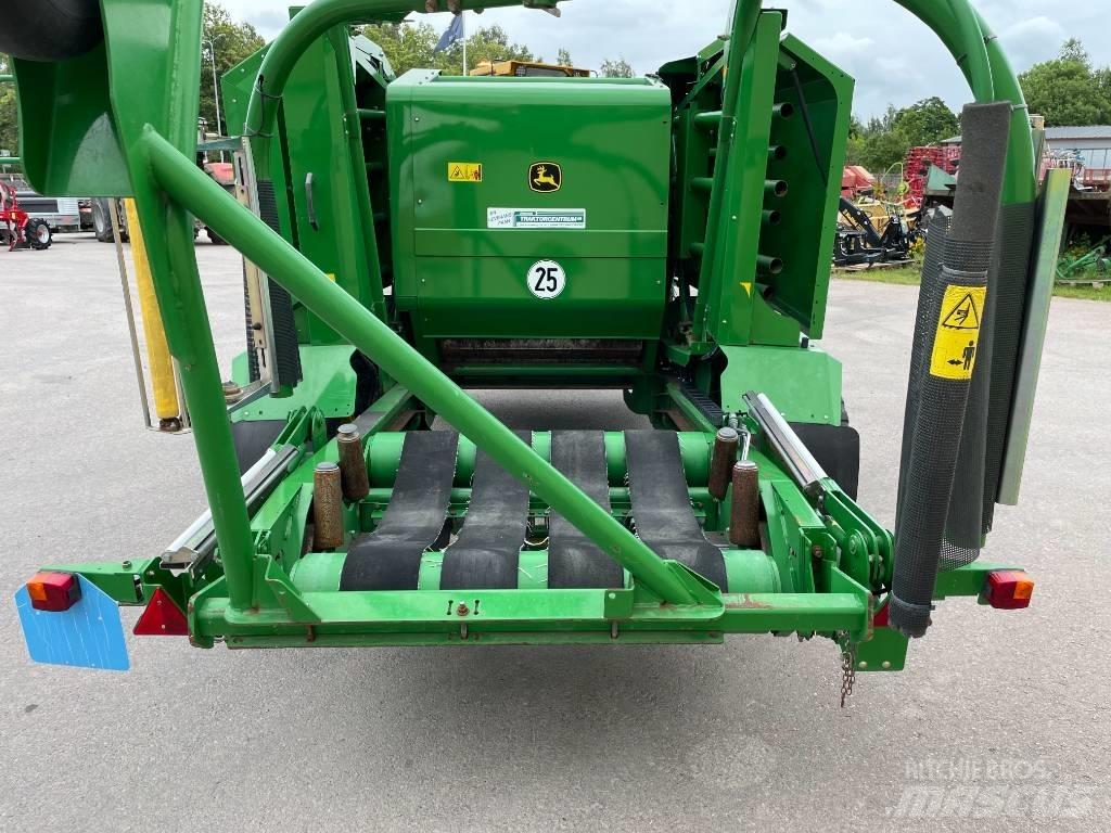 John Deere 744 H 원형 곤포기