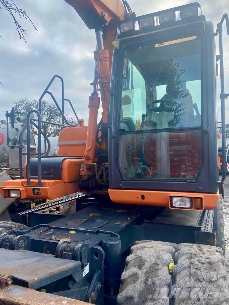 Doosan DX 160 W-3  휠 굴삭기